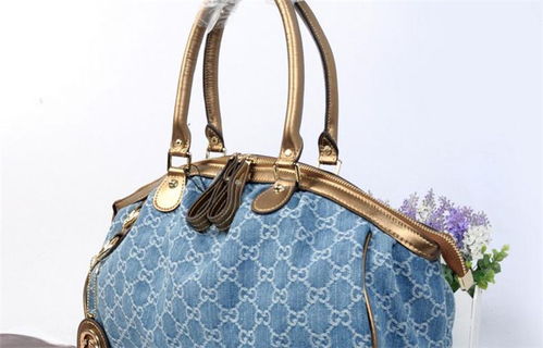 飛鷹皮具 從產(chǎn)品視覺到店鋪空間的皮革藝術(shù)呈現(xiàn)